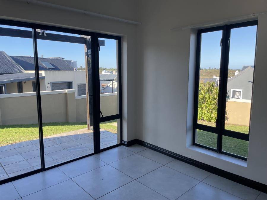3 Bedroom Property for Sale in Blue Mountain Village Western Cape